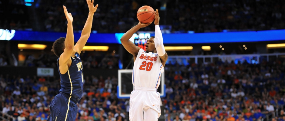 Video: Frazier adjusts to shooting in a dome