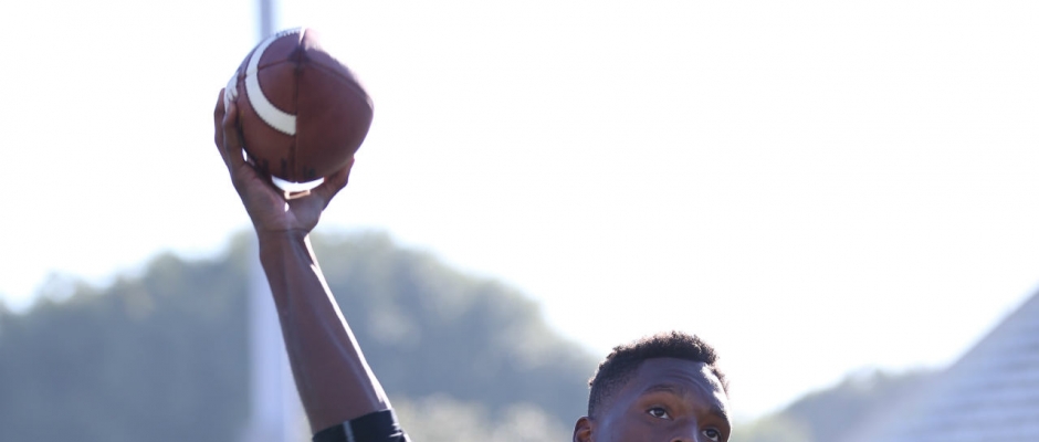 Florida offers a California quarterback