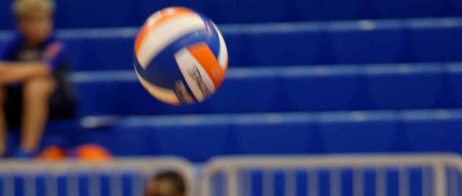 Florida Gators Volleyball sweeps Auburn