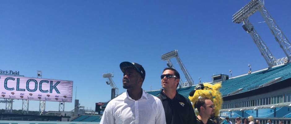 Florida Gators: Former LB Dante Fowler Making a Jax Splash