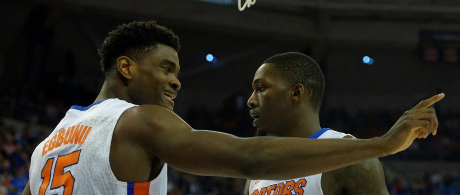 Florida Gators basketball defeats Arkansas 68-61