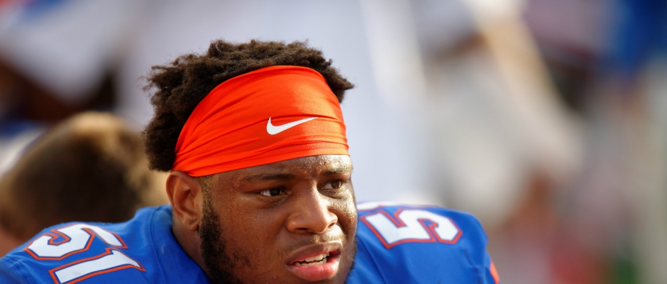 BREAKING: Florida Gators lineman suffers serious knee injury