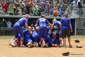 2013_Florida_Softball_Celebration