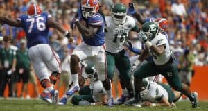 Florida Gators dominate in season debut