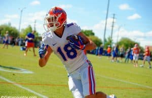 Florida Gators receiver C.J. Worton makes a catch in spring practice 2015- 1280x852- Florida Gators Recruiting