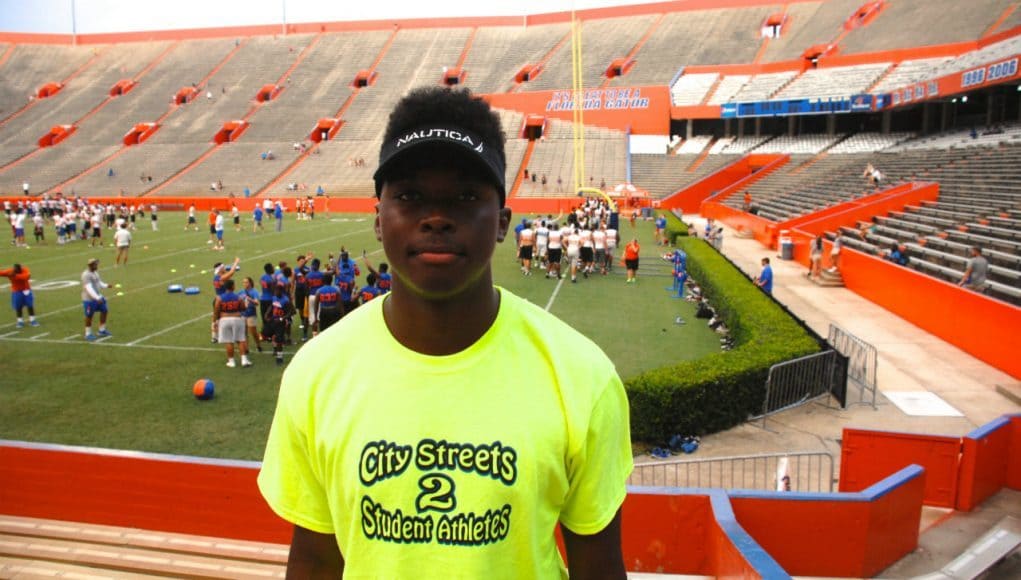 Florida Gators 2017 quarterback target Z’Khari Blocker at Friday Night Lights 2015- 1280x850- Florida Gators Recruiting