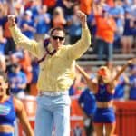 Former Gator Chris Doering As Honorary Mr. Two Bits-Florida Gators Football-1280x852