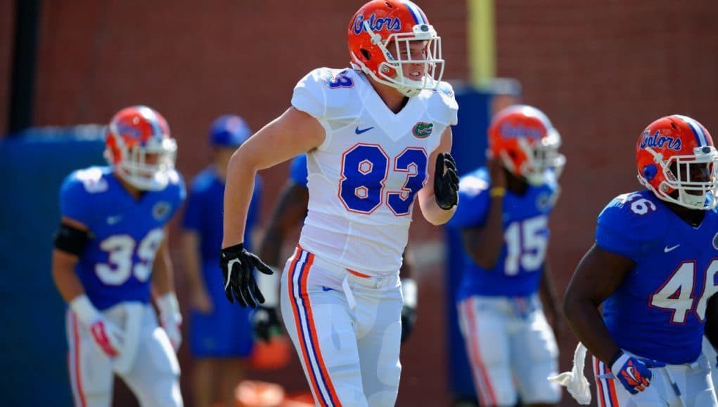 Redshirt senior Jake McGee warms up before the Florida Gators sixth spring practice on March 25 2015-1280x852