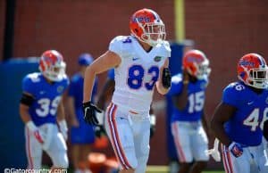 Redshirt senior Jake McGee warms up before the Florida Gators sixth spring practice on March 25 2015-1280x852