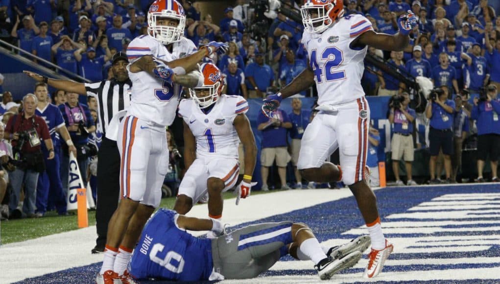 Florida Gators defense celebrates a win over Kentucky- 1280x914