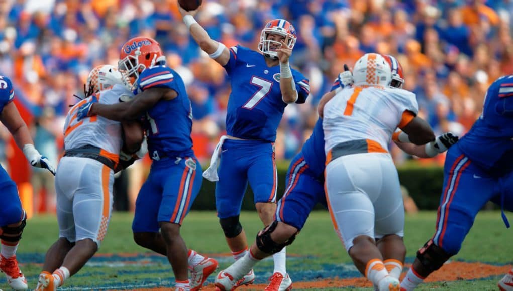 Florida Gators quarterback Will Grier throws downfield against Tennessee- Florida Gators football- 1280x853