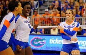 Florida Gators volleyball celebrates a point in 2015-1280x853