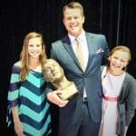 Former-Gator-Linebacker-James-Bates-and-Daughters-at-Florida-Georgia-Hall-of-Fame-768x1024