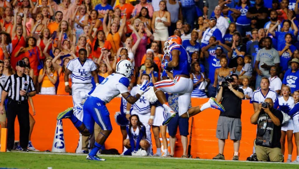 University of Florida receiver Demarcus Robinson catches the game-winning pass agianst Kentucky in the third overtime period in in 2014- Florida Gators football- 1280x852