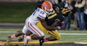 Florida Gators linebacker Daniel McMillian makes the tackle against Missouri - 1280x885