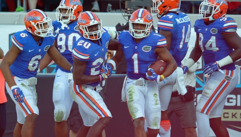 Florida Gators cornerback Vernon Hargreaves celebrates an INT- 1250x832