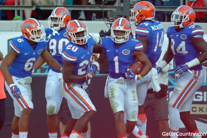 Florida Gators cornerback Vernon Hargreaves celebrates an INT- 1250x832