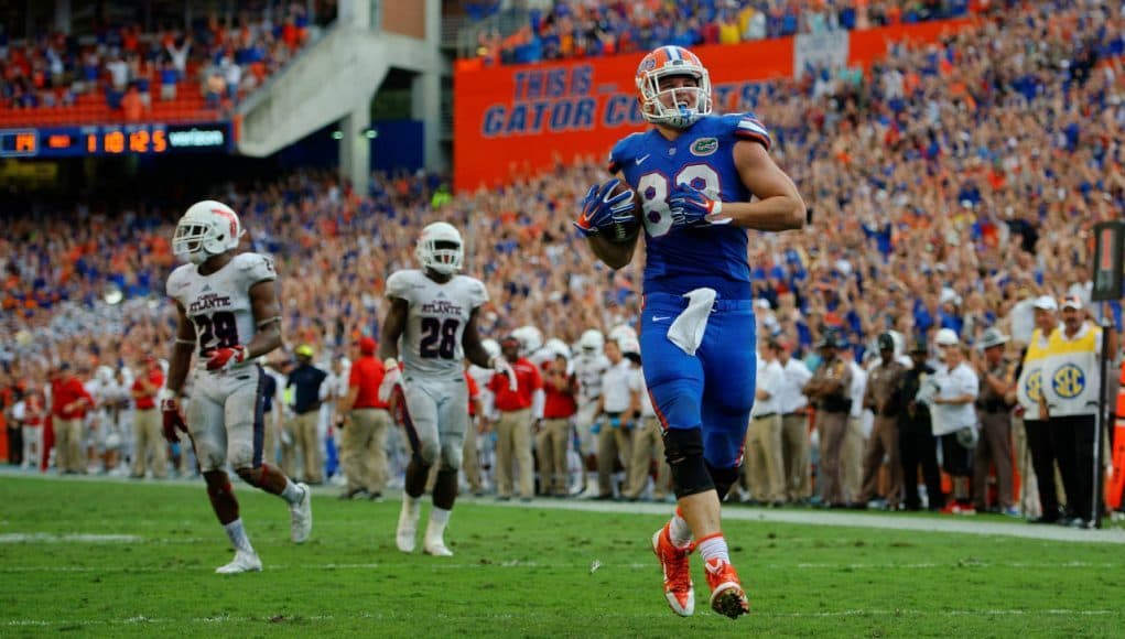 University of Florida tight end Jake McGee scores a touchdown in overtime to help the Florida Gators beat FAU- Florida Gators football- 1280x852