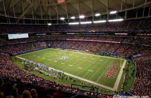 An overview of the Georgia Dome as the Florida Gators and Alabama Crimson Tide play in the 2015 SEC Championship- Florida Gators football- 1280x852