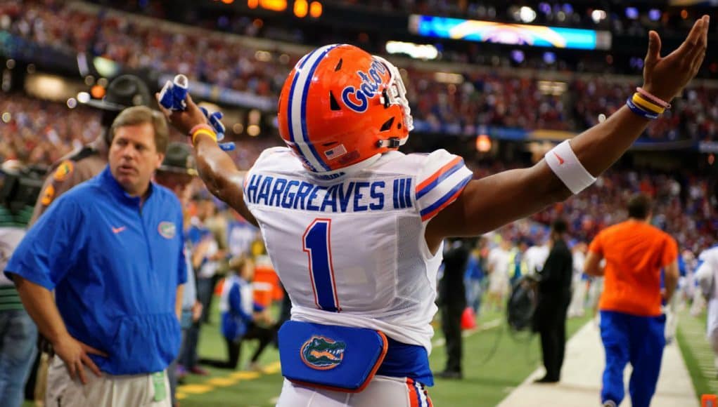 Florida Gators cornerback Vernon Hargreaves takes the field before the Gators game against Alabama in the SEC Championship- Florida Gators football- 1280x852