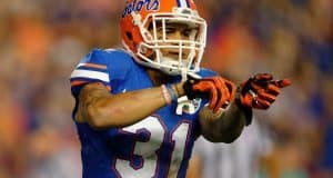 Florida Gators sophomore cornerback Jalen Tabor signals a play during the Gators win over New Mexico State- Florida Gators football- 1280x852