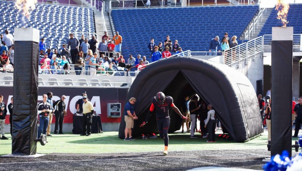 DE Antonneous Clayton at the Under Armour game- Florida Gators recruiting- 1280x855