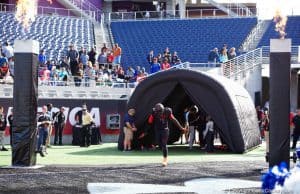 DE Antonneous Clayton at the Under Armour game- Florida Gators recruiting- 1280x855