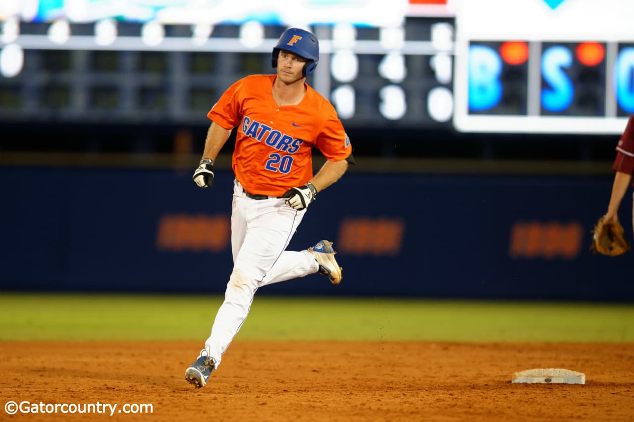 Alonso's walk-off lifts the Florida Gators