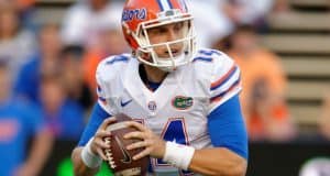 University of Florida redshirt sophomore quarterback Luke Del Rio throws a pass during the Orange and Blue Debut- Florida Gators football- 1280x852