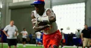 Running back Adarius Lemons goes through drills in the Florida Gators indoor practice facility at Friday Night Lights- Florida Gators recruiting- 1280x854