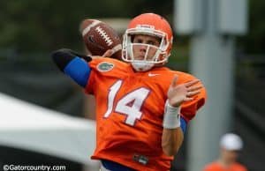 University of Florida quarterback Luke Del Rio delivers a pass during fall camp- Florida Gators football- 1280x852