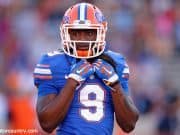 University of Florida wide receiver Dre Massey warms up before the Orange and Blue Debut- Florida Gators football- 1280x852