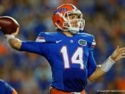 Florida Gators quarterback Luke Del Rio throws a pass against North Texas- 1280x853