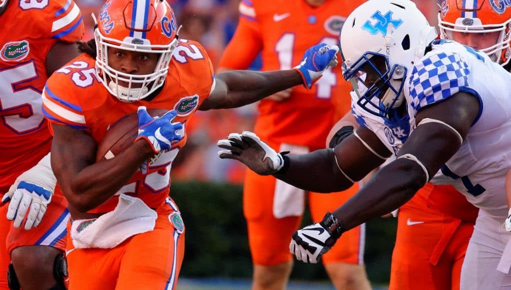 University of Florida running back Jordan Scarlett carries the ball in a 45-7 win over the Kentucky Wildcats- Florida Gators football- 1280x852