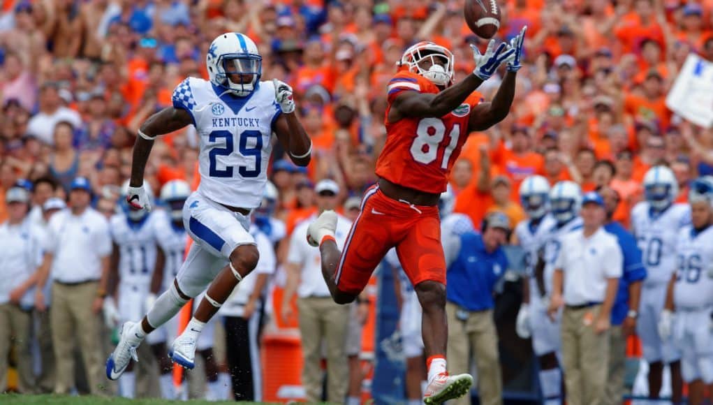 University of Florida sophomore receiver Antonio Callaway hauls in a touchdown pass against Kentucky- Florida Gators football- 1280x852