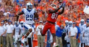 University of Florida sophomore receiver Antonio Callaway hauls in a touchdown pass against Kentucky- Florida Gators football- 1280x852