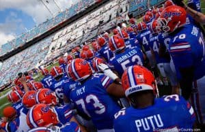 Florida Gators huddle before the Georgia game in 2016- 1280x855