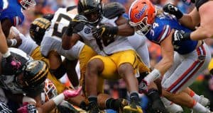 Florida Gators LB Alex Anzalone makes a tackle against Missouri- 1280x853