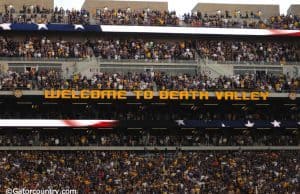 Tiger stadium during the Florida Gators-LSU Tigers game in 2015- Florida Gators football- 1280x850