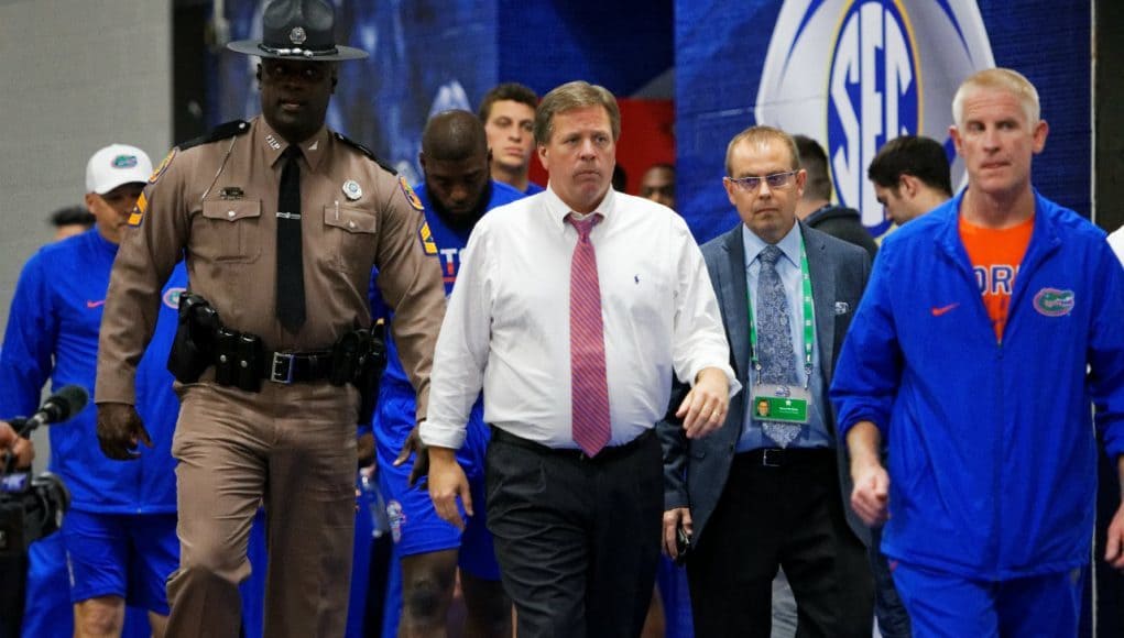 University of Florida head coach Jim McElwain leads the Florida Gators out for their final practice before the SEC Championship- Florida Gators football- 1280x852