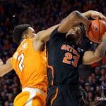 Florida Gators basketball player Justin Leon scores against Tennessee- 1280x852