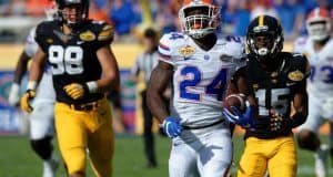 Florida Gators running back Mark Thompson scores against Iowa in the Outback Bowl- 1280x852