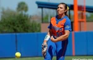 Florida Gators softball pitcher Delanie Gourley pitches in 2017- 1280x853