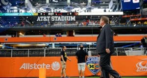 Florida Gators head coach Jim McElwain arrives for the Michigan game- 1280x852