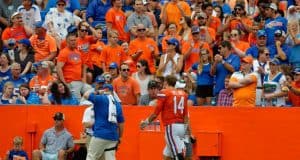 Florida Gators quarterback Luke Del Rio exits the field after getting injured- 1280x852