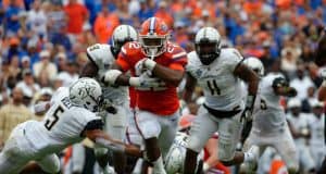 Florida Gators running back Lamical Perine runs against Vanderbilt- 1280x852