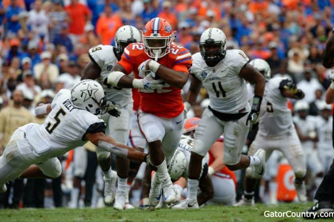 Florida Gators running back Lamical Perine runs against Vanderbilt- 1280x852