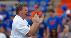 University of Florida head coach Jim McElwain cheers on his team as they warm up for their game against the Tennessee Volunteers- Florida Gators football- 1820x852