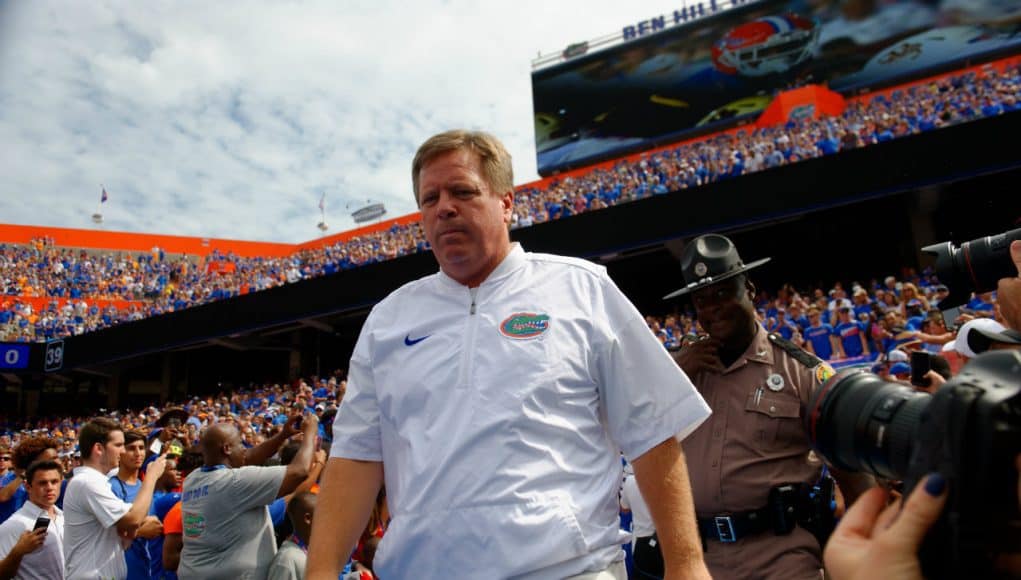 University of Florida head coach Jim McElwain walks out to the field before his Florida Gators take on Tennessee- Florida Gators football- 1280x852
