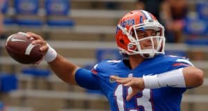 University of Florida quarterback Feleipe Franks warming up before the Florida Gators game against Tennessee- Florida Gators football- 1820x852